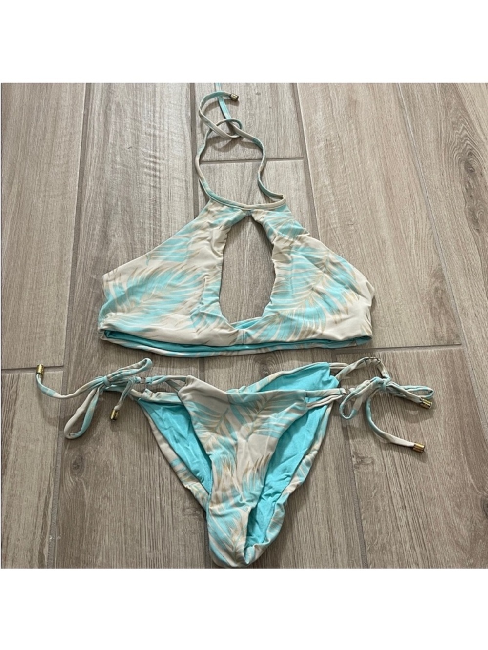 Beach Bunny Bikini Set Keyhole Halter Top + Bikini Bottom Aqua Palm Sz S/M RARE